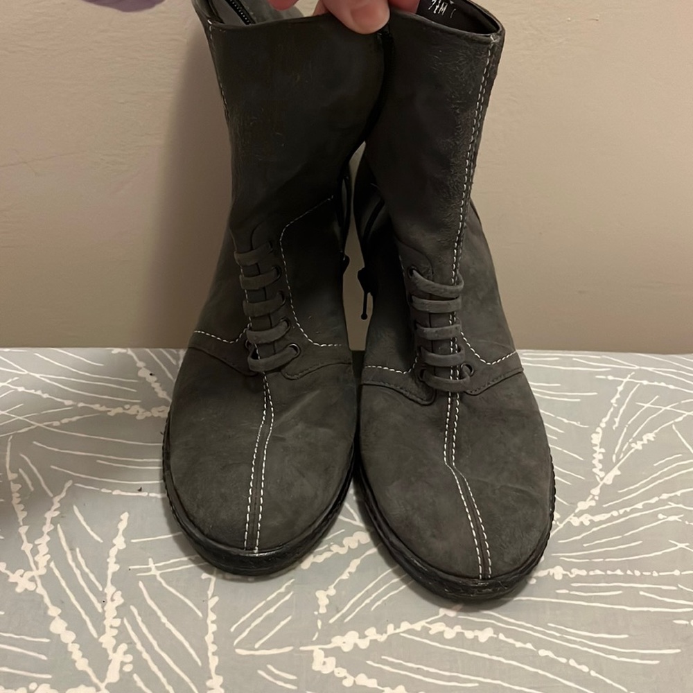 Blue suede zip wedge booties